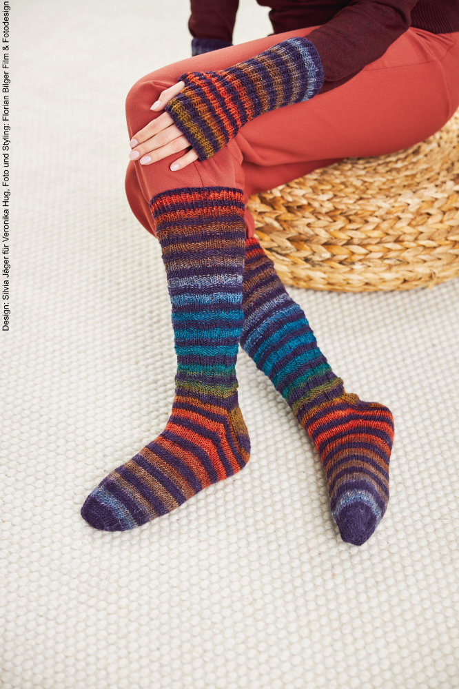 Accessoires-Set mit Socken | Anleitungsheft + Wolle Paint Socks  | Stricken | Veronika Hug, Woolly Hugs, Christophorus Verlag